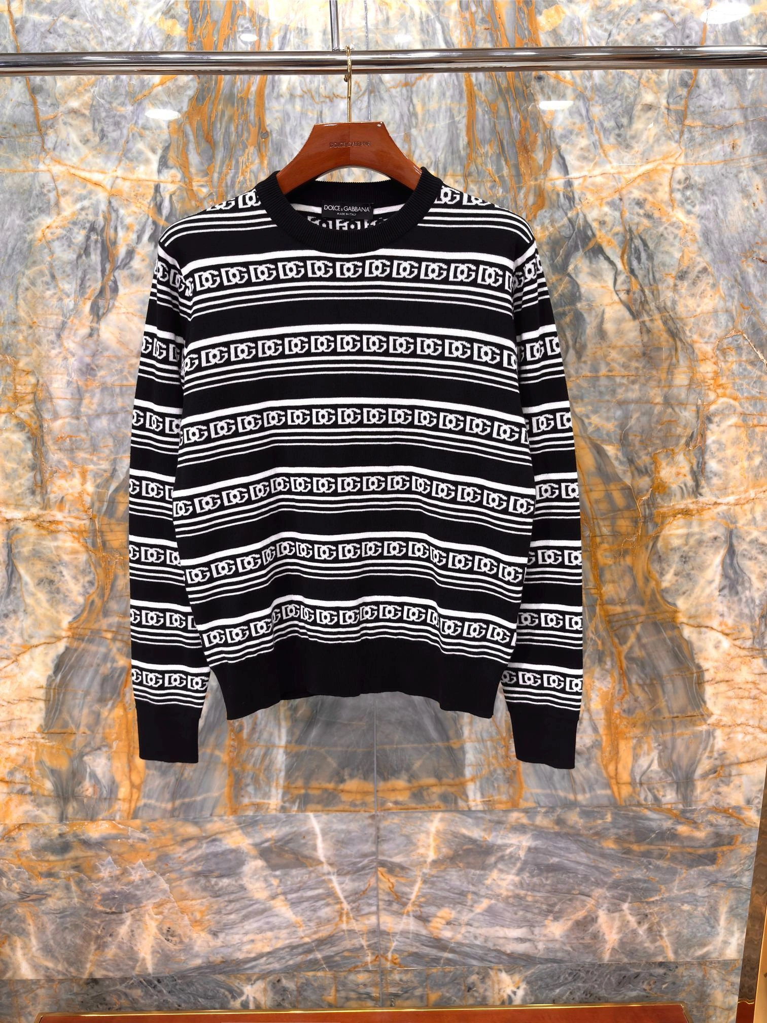 wg.luxury-- 4o835& item:E-F501J1017H